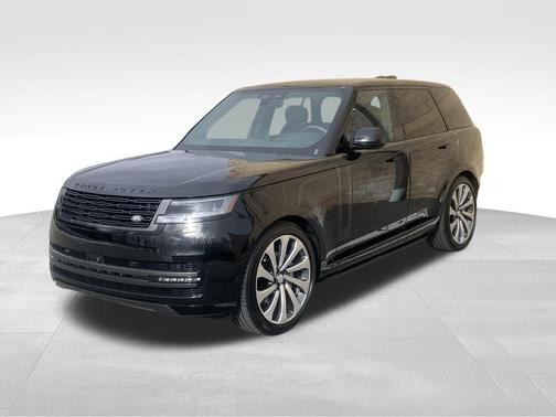 2025 Land Rover Range Rover P400 SE
