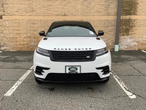 2026 Land Rover Range Rover Velar P250 Dynamic SE