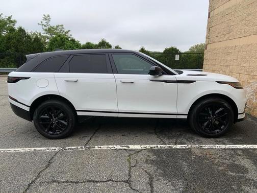 2026 Land Rover Range Rover Velar P250 Dynamic SE