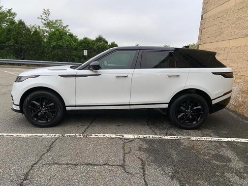 2026 Land Rover Range Rover Velar P250 Dynamic SE