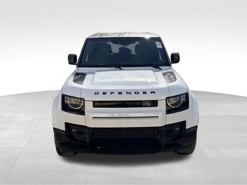 2026 Land Rover Defender 110 X-Dynamic SE