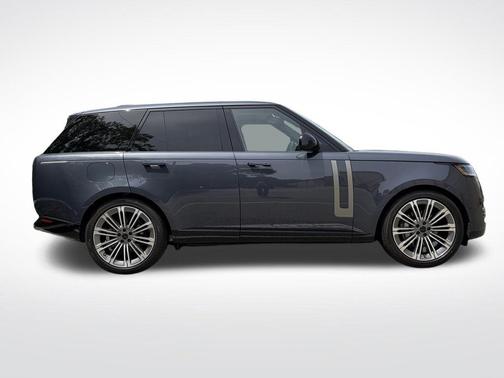 Varesine Blue 2026 Land Rover Range Rover P400 SE