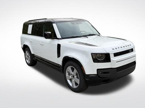 Fuji White 2026 Land Rover Defender P400 X-Dynamic SE
