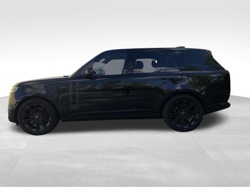 2023 Land Rover Range Rover P400 SE