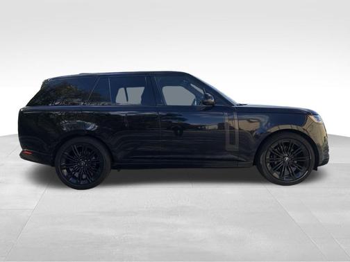 2023 Land Rover Range Rover P400 SE