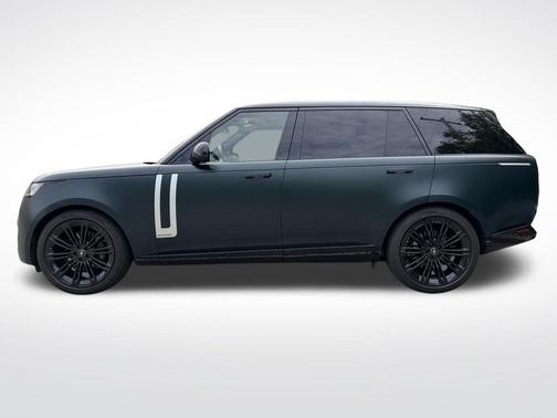 British Racing Green 2025 Land Rover Range Rover AUTOBIOGRAPHY