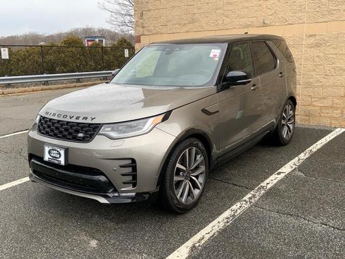 2025 Land Rover Discovery P360 Dynamic SE