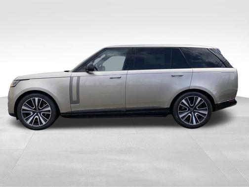 2025 Land Rover Range Rover P530 SE 7 Seat
