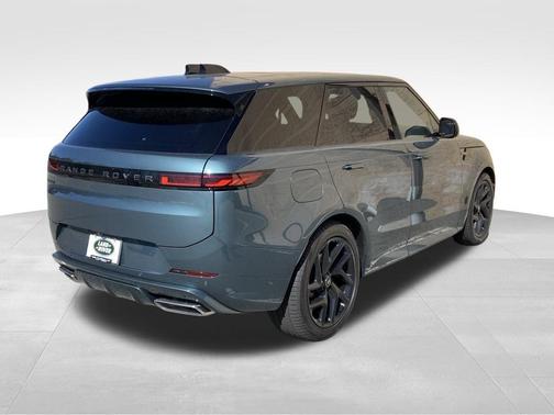 2025 Land Rover Range Rover Sport P460 Dynamic SE
