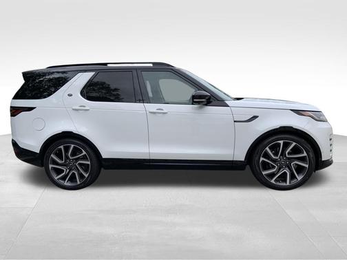 2025 Land Rover Discovery P360 Metropolitan Edition