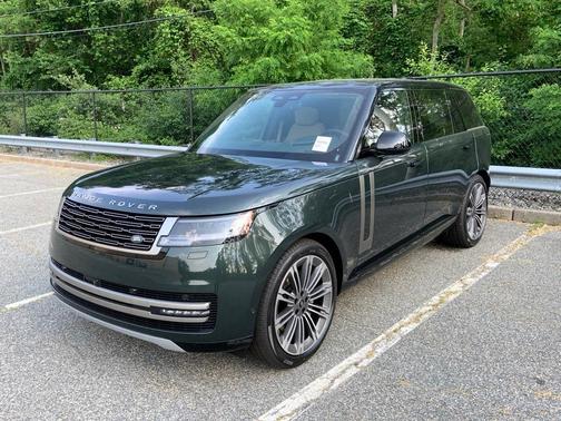 2025 Land Rover Range Rover P400 SE 7 Seat