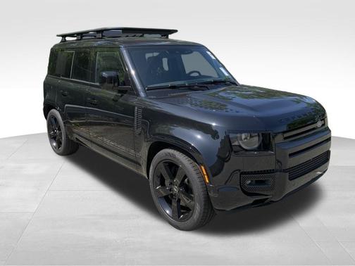 2025 Land Rover Defender P400 X-Dynamic SE