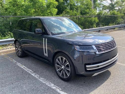2025 Land Rover Range Rover P530 Autobiography