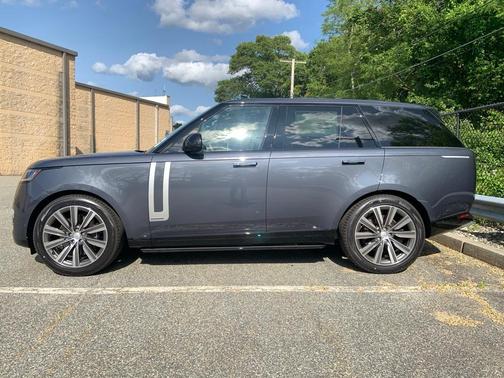 2025 Land Rover Range Rover P530 Autobiography