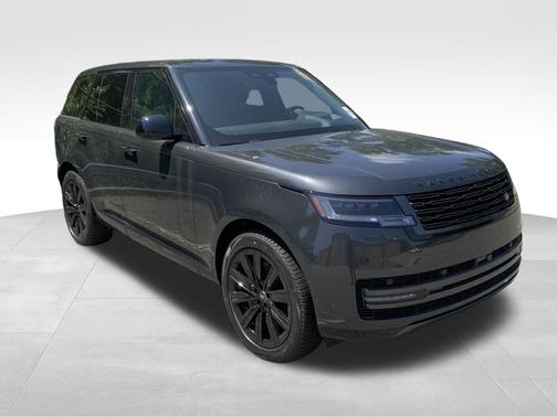 2025 Land Rover Range Rover P550e SE