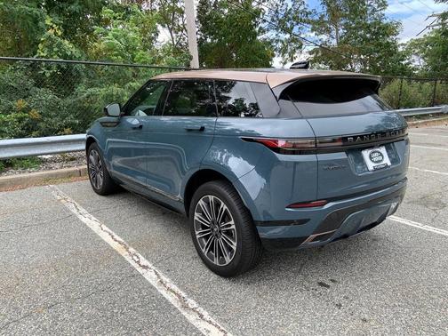 2024 Land Rover Range Rover Evoque Dynamic SE