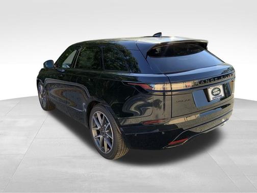 2026 Land Rover Range Rover Velar P250 Dynamic SE