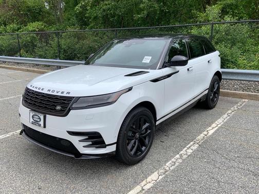 2026 Land Rover Range Rover Velar P250 Dynamic SE