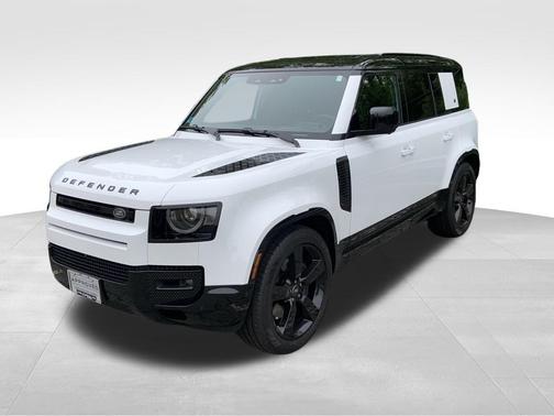 2024 Land Rover Defender P400 X-Dynamic SE