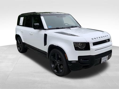 2024 Land Rover Defender P400 X-Dynamic SE