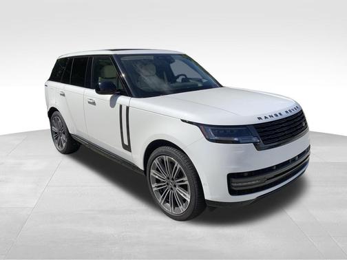 2025 Land Rover Range Rover P530 SE