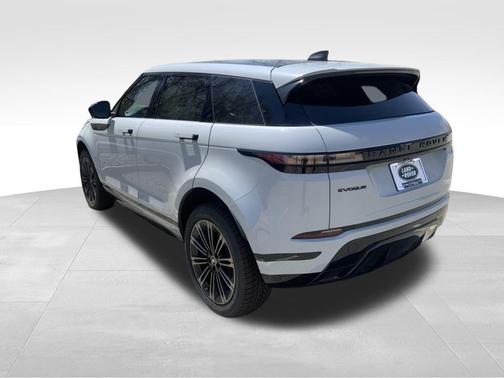 2026 Land Rover Range Rover Evoque Dynamic SE