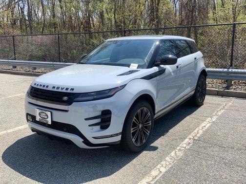 2026 Land Rover Range Rover Evoque Dynamic SE