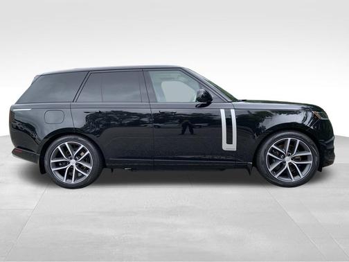 2025 Land Rover Range Rover P550e Autobiography