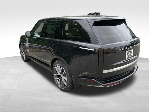 2025 Land Rover Range Rover P550e Autobiography