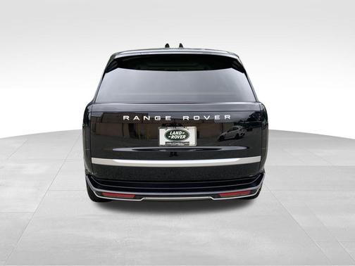 2025 Land Rover Range Rover P550e Autobiography