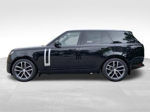 2025 Land Rover Range Rover P550e Autobiography