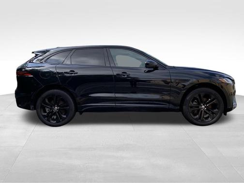 2025 Jaguar F-PACE P250 R-Dynamic S