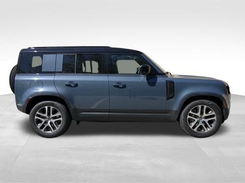 2025 Land Rover Defender P300