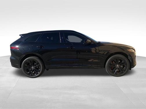 2025 Jaguar F-PACE P400 R-Dynamic S
