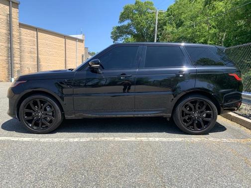 2022 Land Rover Range Rover Sport HSE Silver Edition