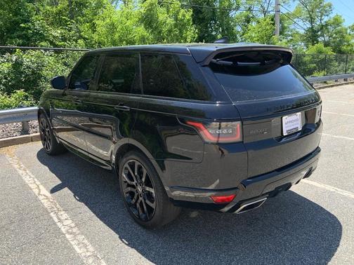 2022 Land Rover Range Rover Sport HSE Silver Edition