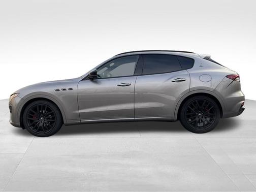2021 Maserati Levante Base