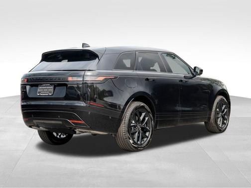 2026 Land Rover Range Rover Velar P250 Dynamic SE