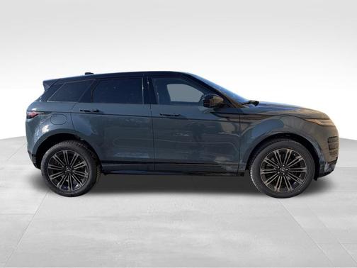 2026 Land Rover Range Rover Evoque Dynamic SE