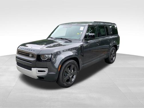 2024 Land Rover Defender P400 S