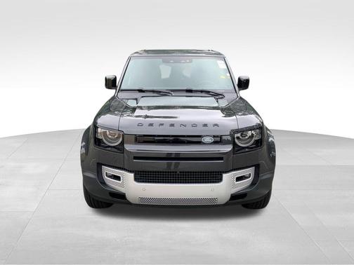 2024 Land Rover Defender P400 S