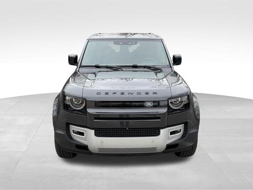 2024 Land Rover Defender P400 S