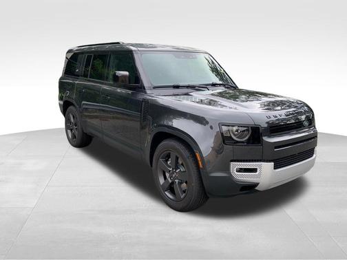 2024 Land Rover Defender P400 S