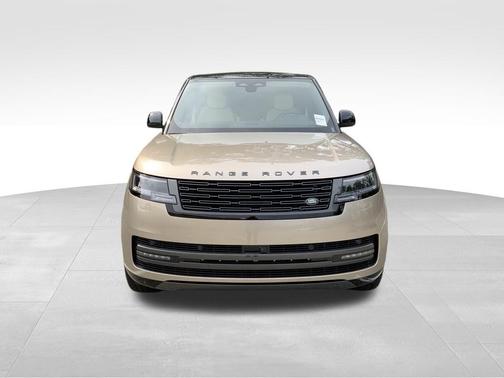 2025 Land Rover Range Rover P400 SE