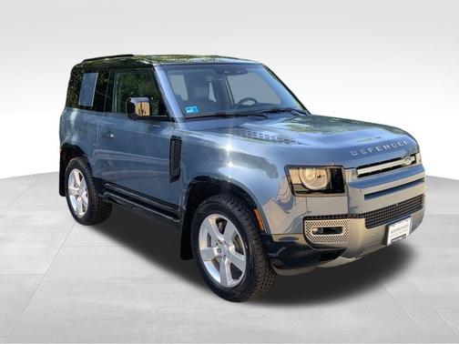 2025 Land Rover Defender P400 X-Dynamic SE