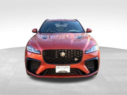 2022 Jaguar F-PACE SVR