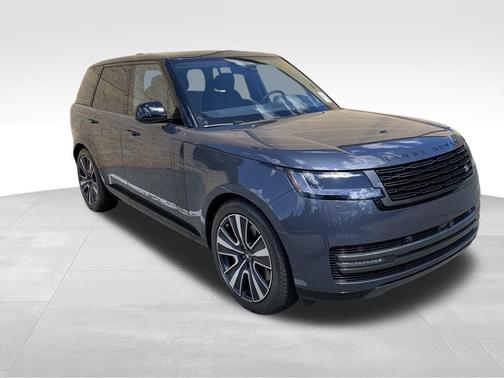 2025 Land Rover Range Rover P550e SE