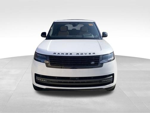 2025 Land Rover Range Rover P550e SE