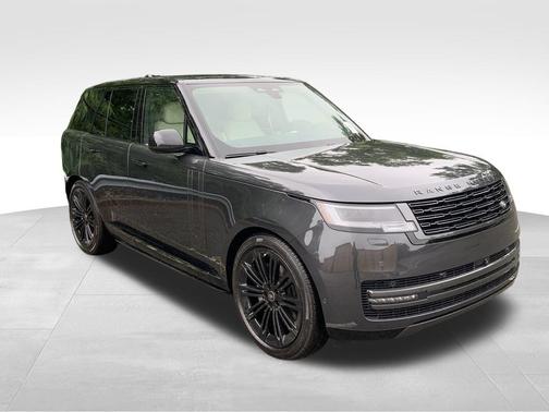 2025 Land Rover Range Rover P400 SE