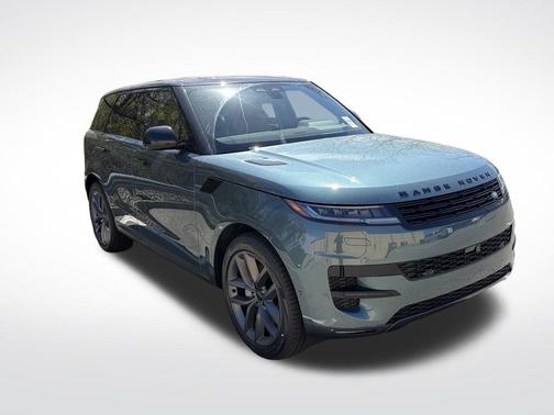 Giola Green 2026 Land Rover Range Rover Sport SE